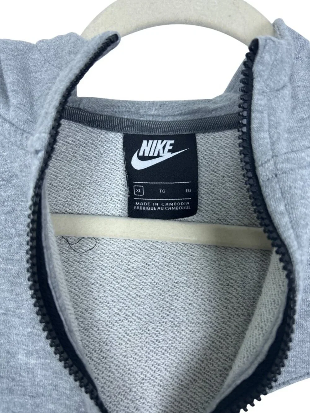 Vintage Nike Youth Sz XL Gray Black Full Zip Hoodie Track Jacket Y2K Sportswear
